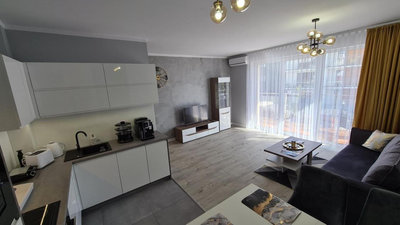 Appartamento Apartament Deluxe 3 Oświęcim Esterno foto