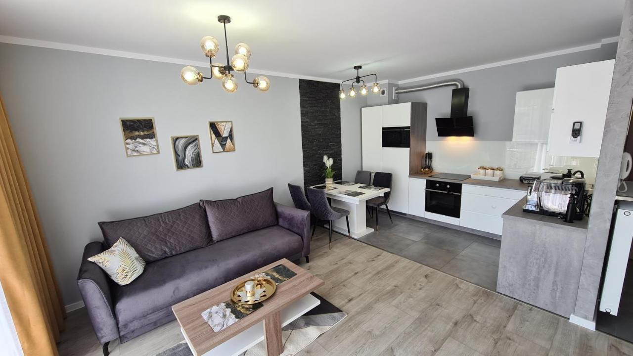 Appartamento Apartament Deluxe 3 Oświęcim Esterno foto